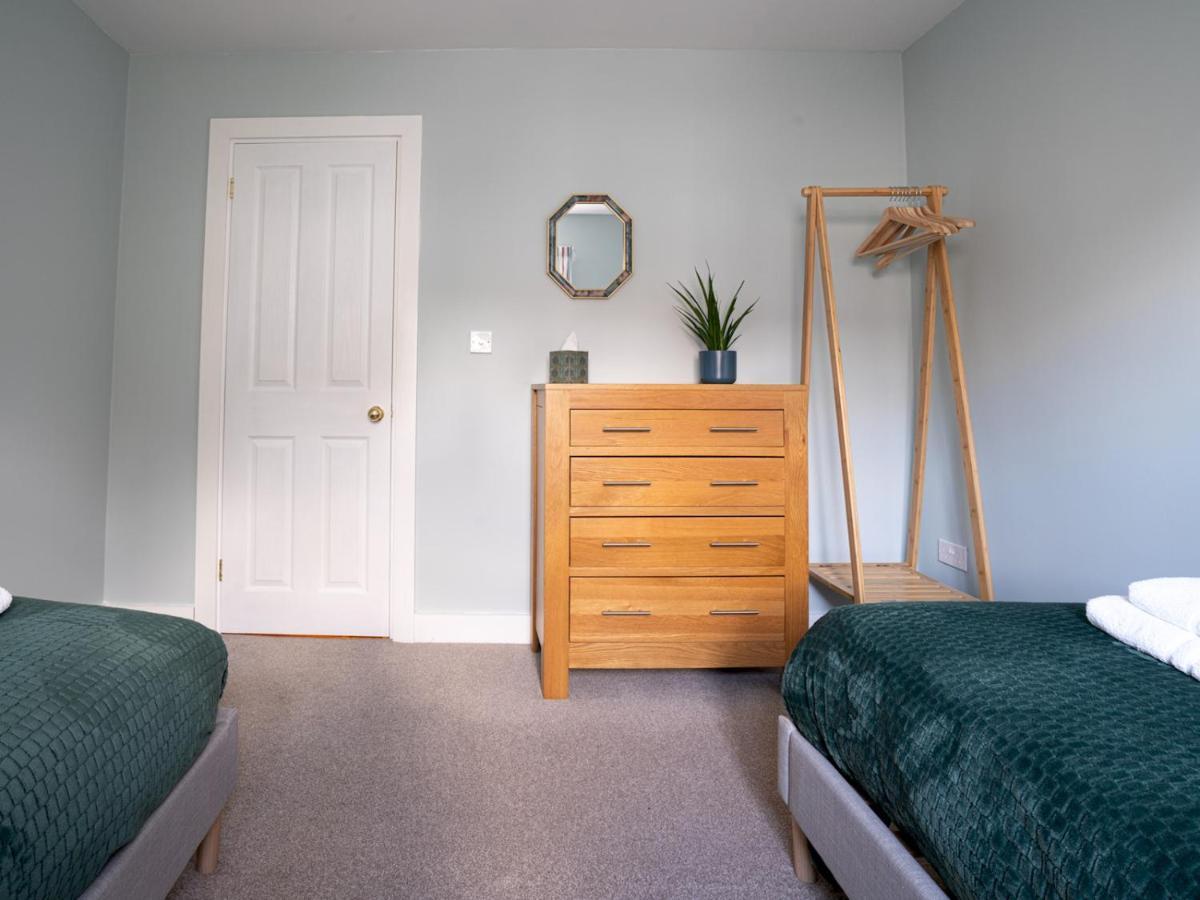 Quarry Cottage Courtyard Garden Pass The Keys Cirencester Ngoại thất bức ảnh
